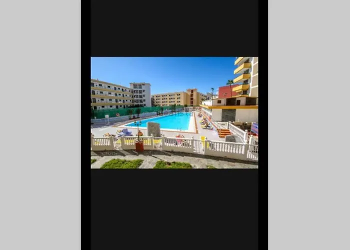 Yumbo Perfect Location Free Fast Wifi