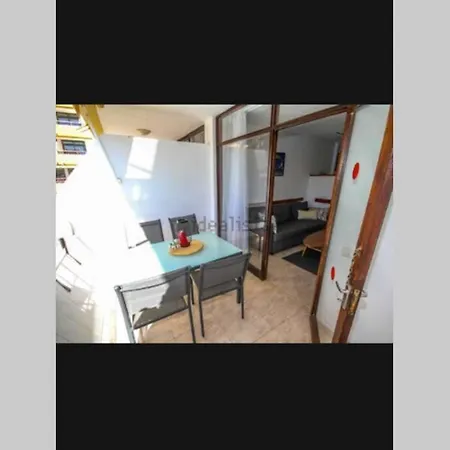 Yumbo Perfect Location Free Fast Wifi Апартаменти