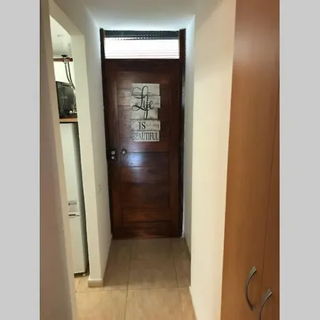 Διαμέρισμα Yumbo Perfect Location Free Fast Wifi *