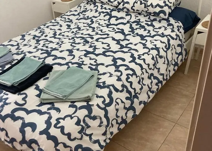 Yumbo Perfect Location Free Fast Wifi