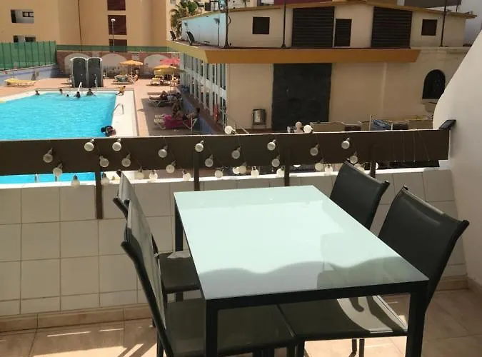 شقة Yumbo Perfect Location Free Fast Wifi بلايا ديل إنغلز